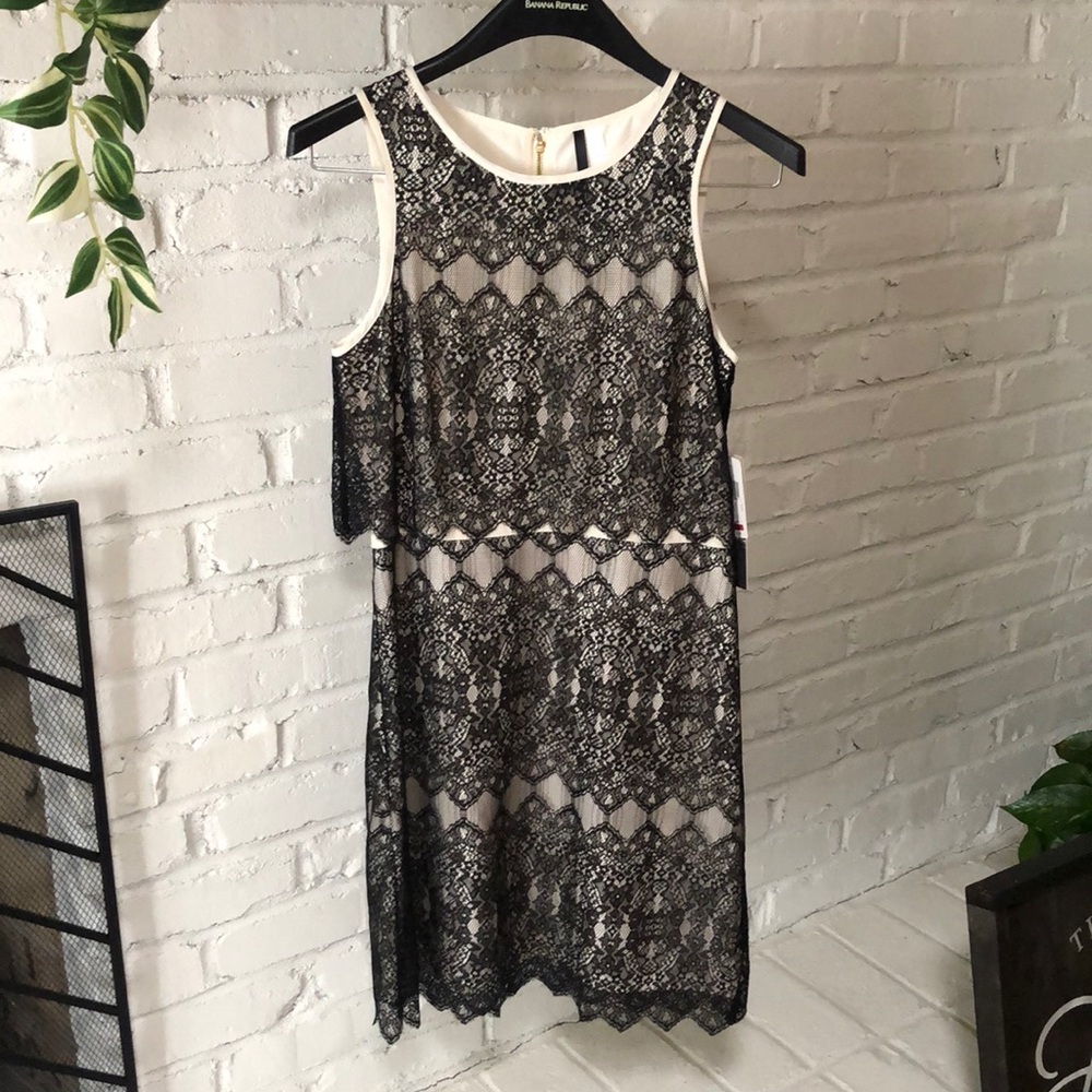 Brand new Kensie lace dress, size small